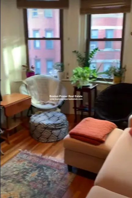 2 bed, 1 bath apartment for rent at 49 Saint Germain St Unit 2, Back Bay — photo 11 of 12