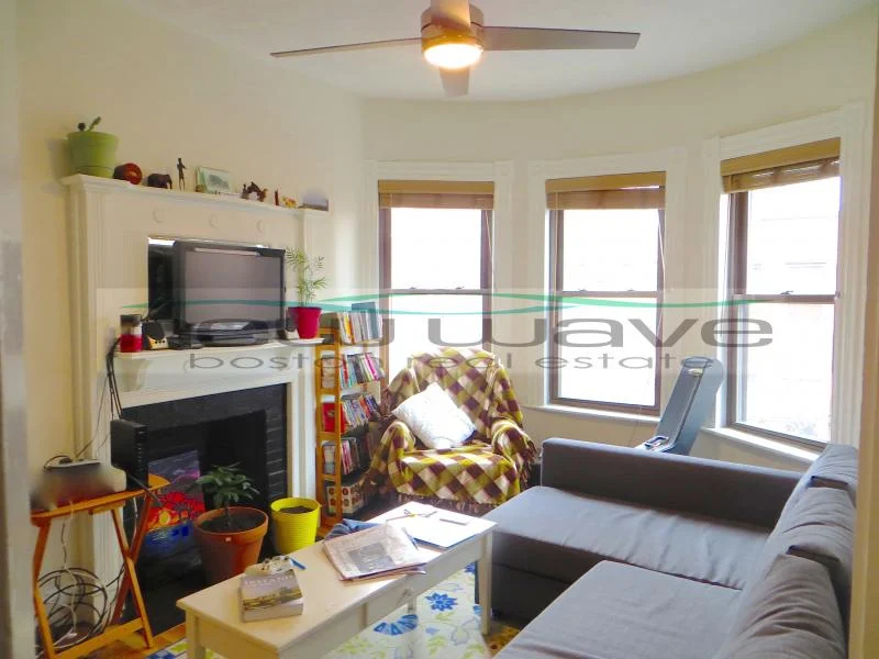 2 bed, 1 bath apartment for rent at 49 Saint Germain St Unit 3, Back Bay — photo 2 of 20