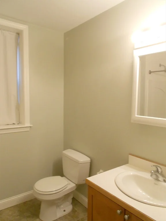 5 bed, 2 bath apartment for rent at 49 Saint Mary's St Unit 3, Brookline — photo 4 of 11