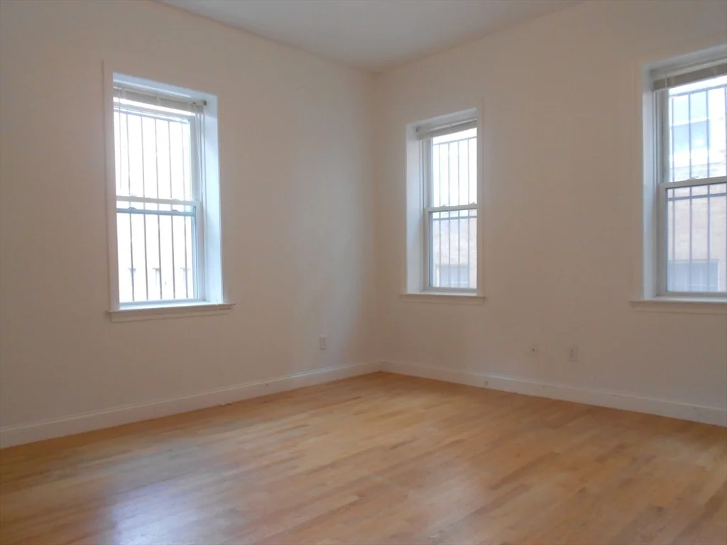 5 bed, 2 bath apartment for rent at 49 Saint Mary's St Unit 3, Brookline — photo 2 of 11