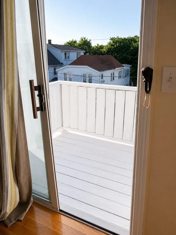 2 bed, 1 bath apartment for rent at 49 Seafoam Unit 2, Winthrop — photo 6 of 9