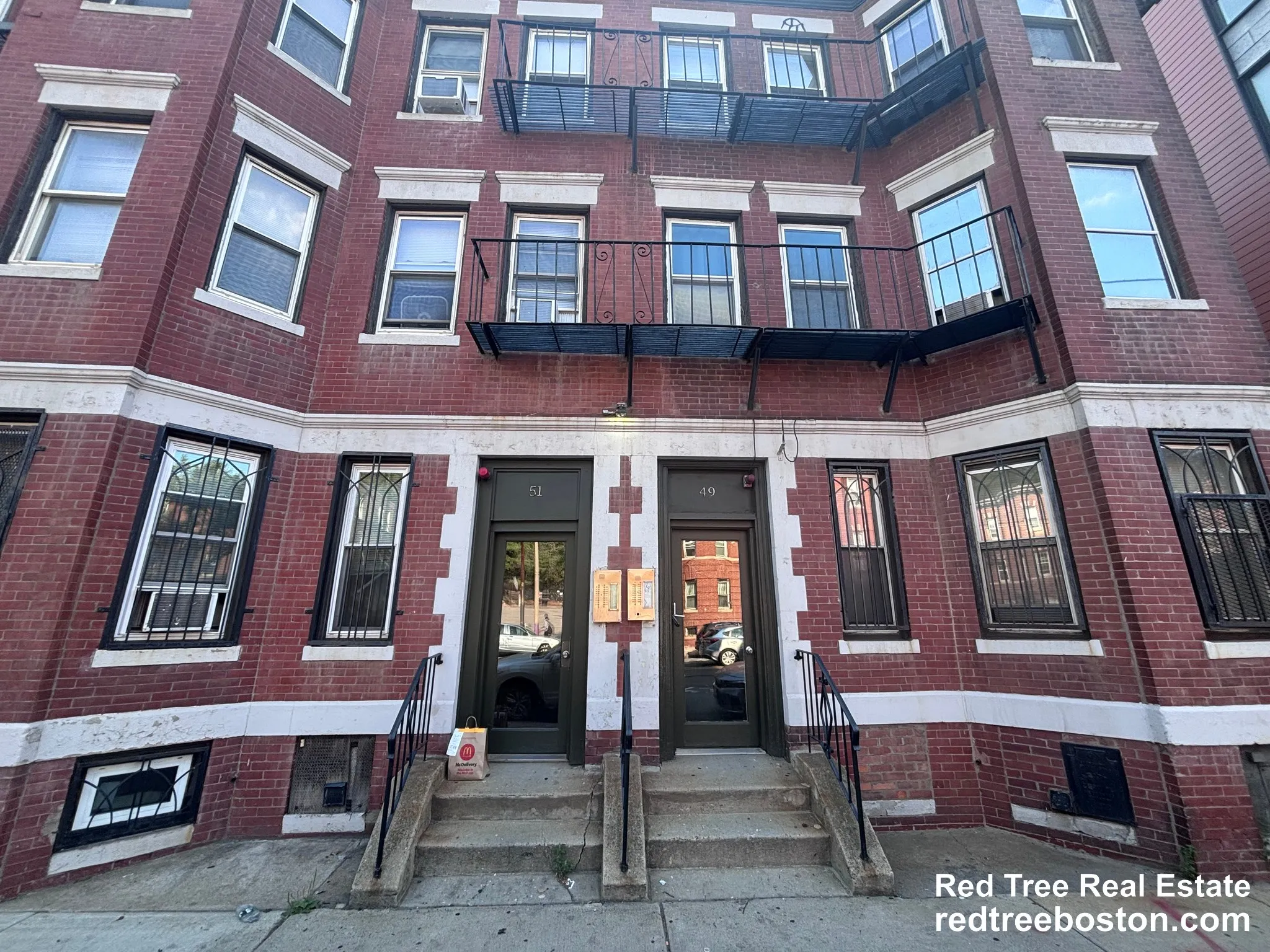 Studio bed, 1 bath apartment for rent at 49 South Huntington Ave Unit 104, Jamaica Plain — photo 4 of 5