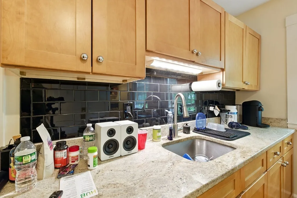 2 bed, 1 bath apartment for rent at 49 St John St Unit 3, Jamaica Plain — photo 6 of 21