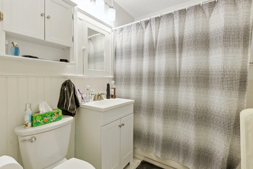 2 bed, 1 bath apartment for rent at 49 St John St Unit 3, Jamaica Plain — photo 13 of 21