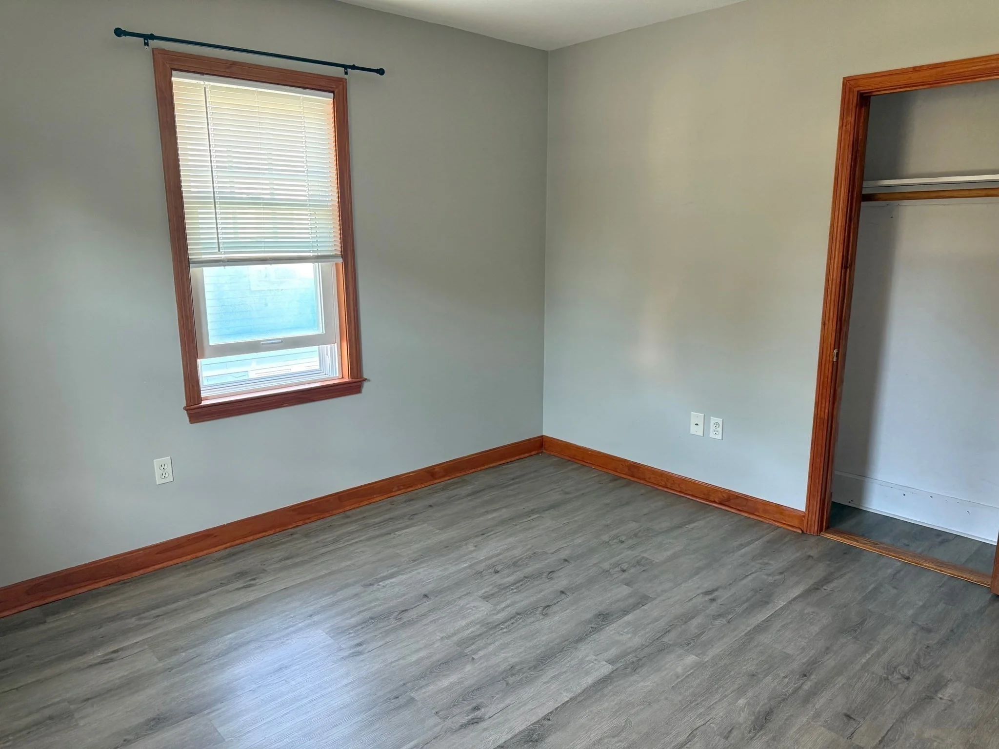 3 bed, 1 bath apartment for rent at 49 Thornton St, Quincy — photo 10 of 19