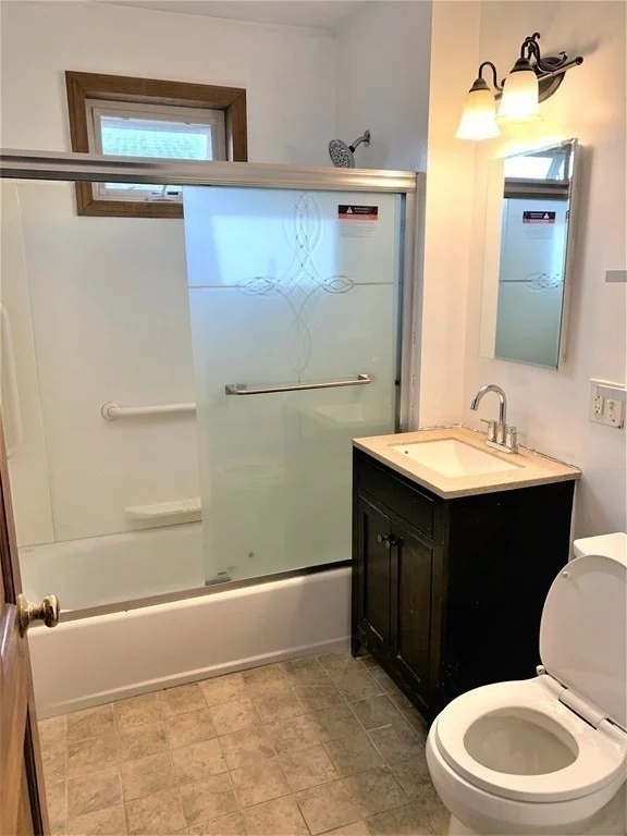 3 bed, 1 bath apartment for rent at 49 Thornton St, Quincy — photo 14 of 19