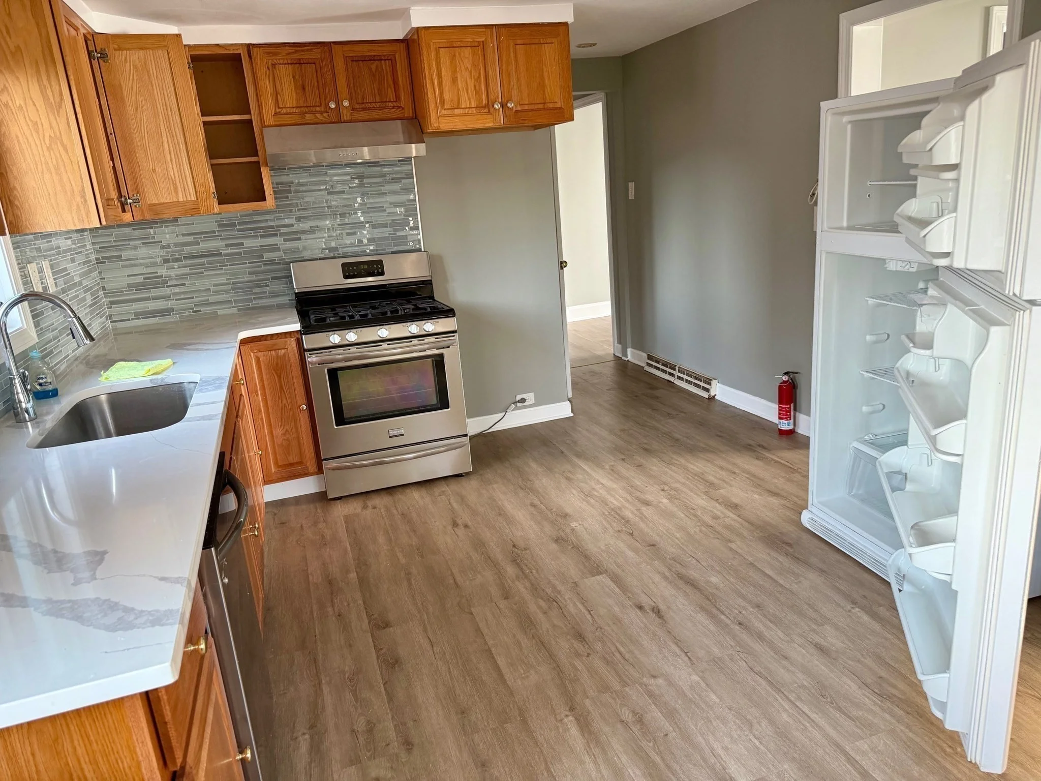 3 bed, 1 bath apartment for rent at 49 Thornton St, Quincy — photo 9 of 19