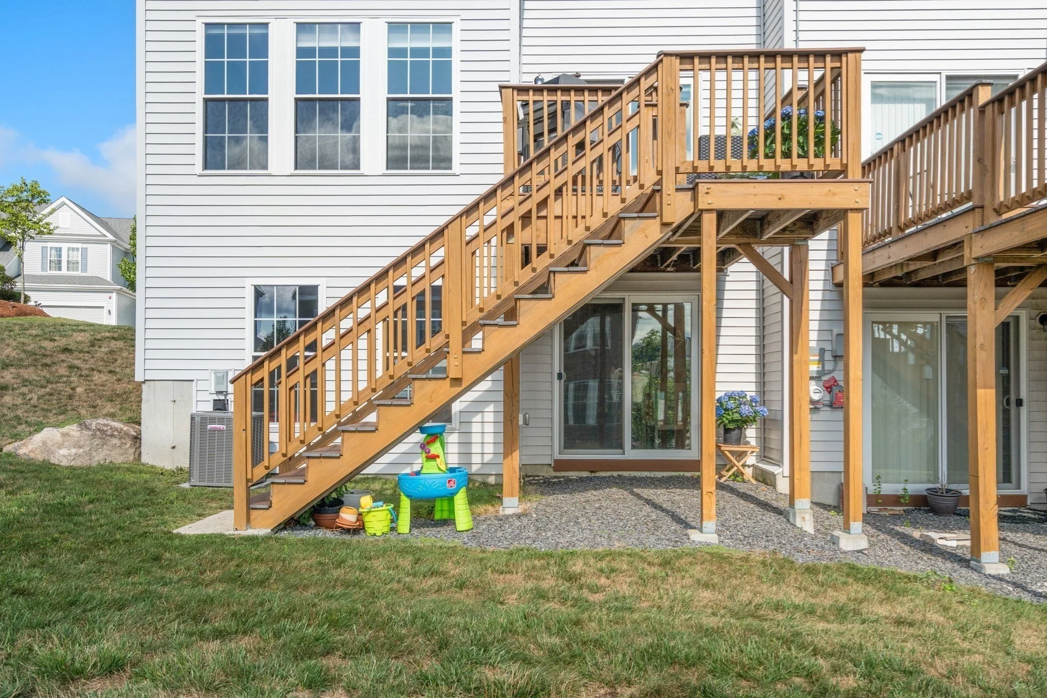 3 bed, 2 bath apartment for rent at 49 Walnut Way Unit 49, Hopkinton — photo 2 of 35