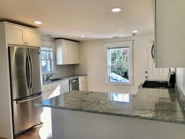 2 bed, 1 bath apartment for rent at 49 Waverley St Unit 49, Belmont — photo 1 of 19