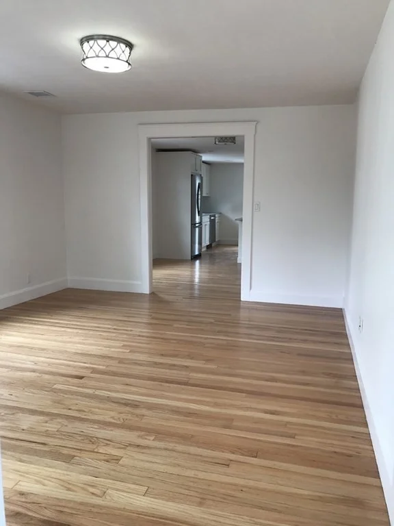 2 bed, 1 bath apartment for rent at 49 Waverley St Unit 49, Belmont — photo 3 of 19