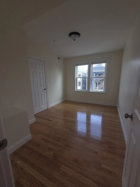 4 bed, 2 bath apartment for rent at 49 Woodcliff St Unit 3, Dorchester — photo 4 of 8