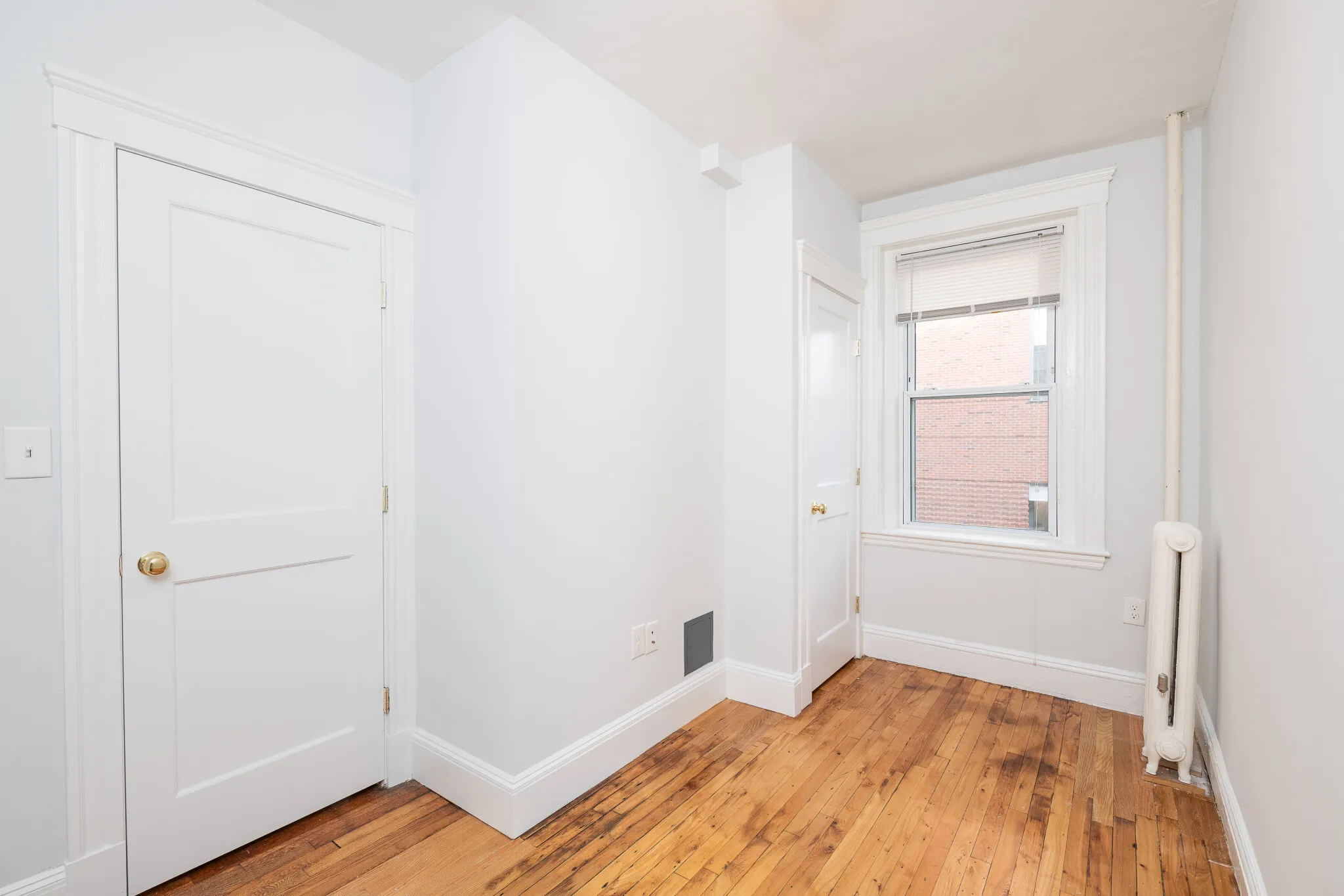 2 bed, 1 bath apartment for rent at 49 Worthington St Unit 2, Mission Hill — photo 6 of 10