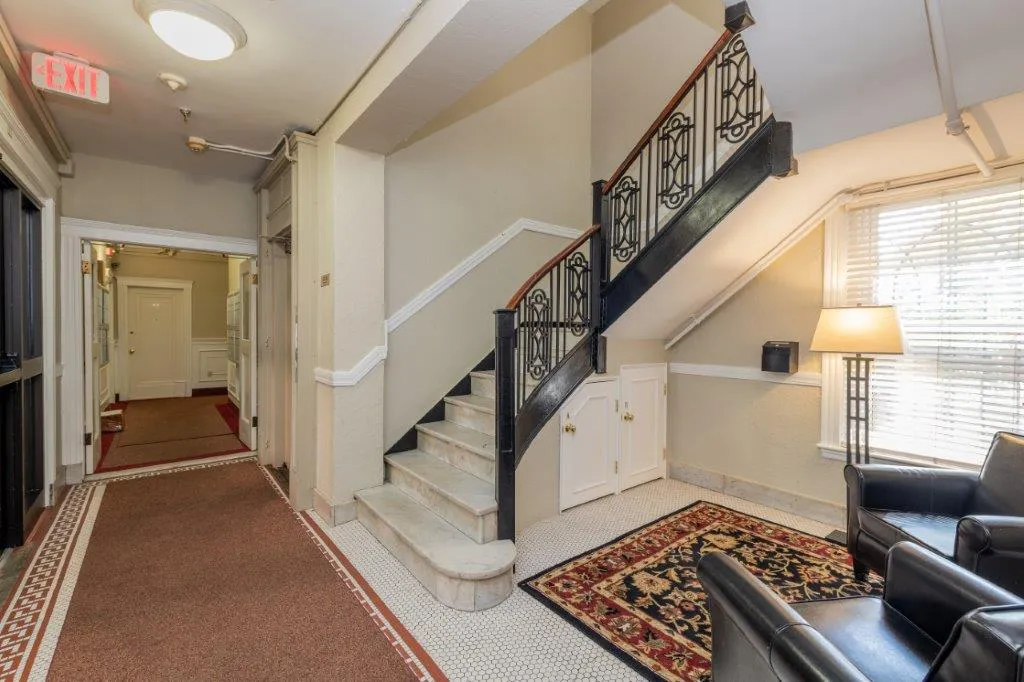 2 bed, 1 bath apartment for rent at 49 Worthington St Unit 23, Mission Hill — photo 9 of 10