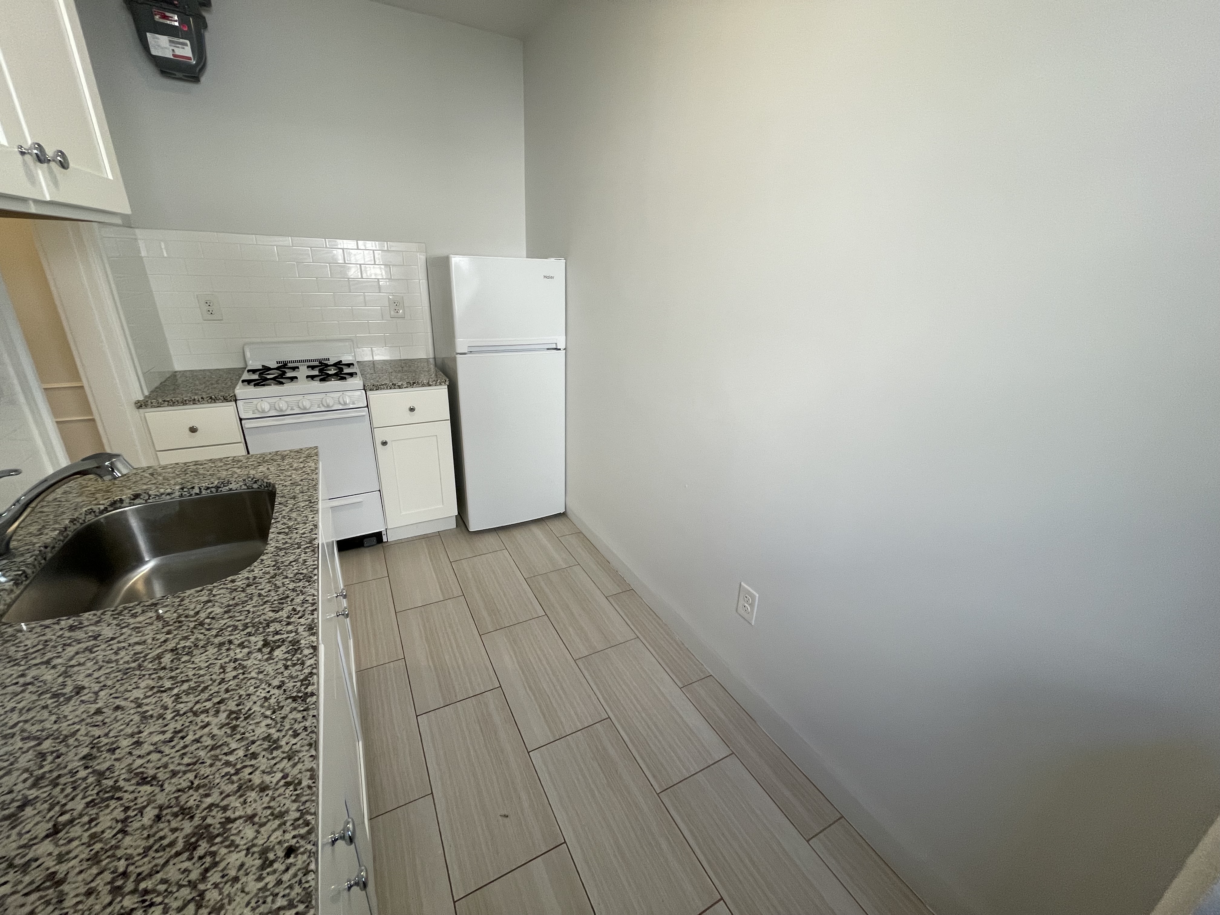 Studio bed, 1 bath apartment for rent at 49 Worthington St Unit 34-CF, Mission Hill — photo 8 of 10