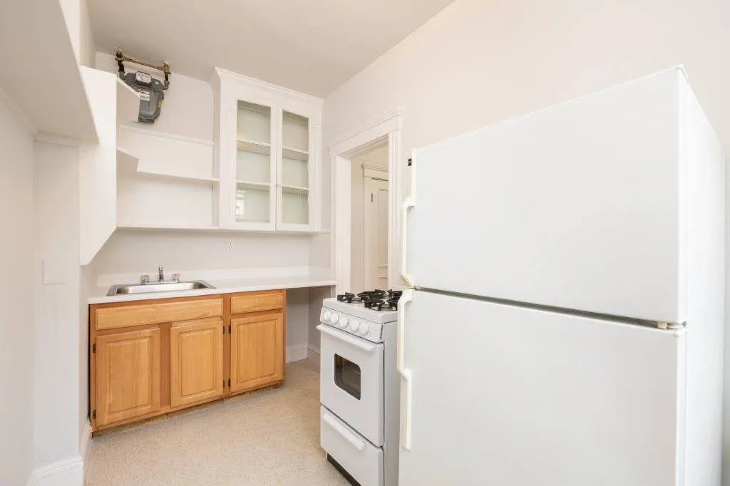 Studio bed, 1 bath apartment for rent at 49 Worthington St Unit 47, Mission Hill — photo 3 of 10