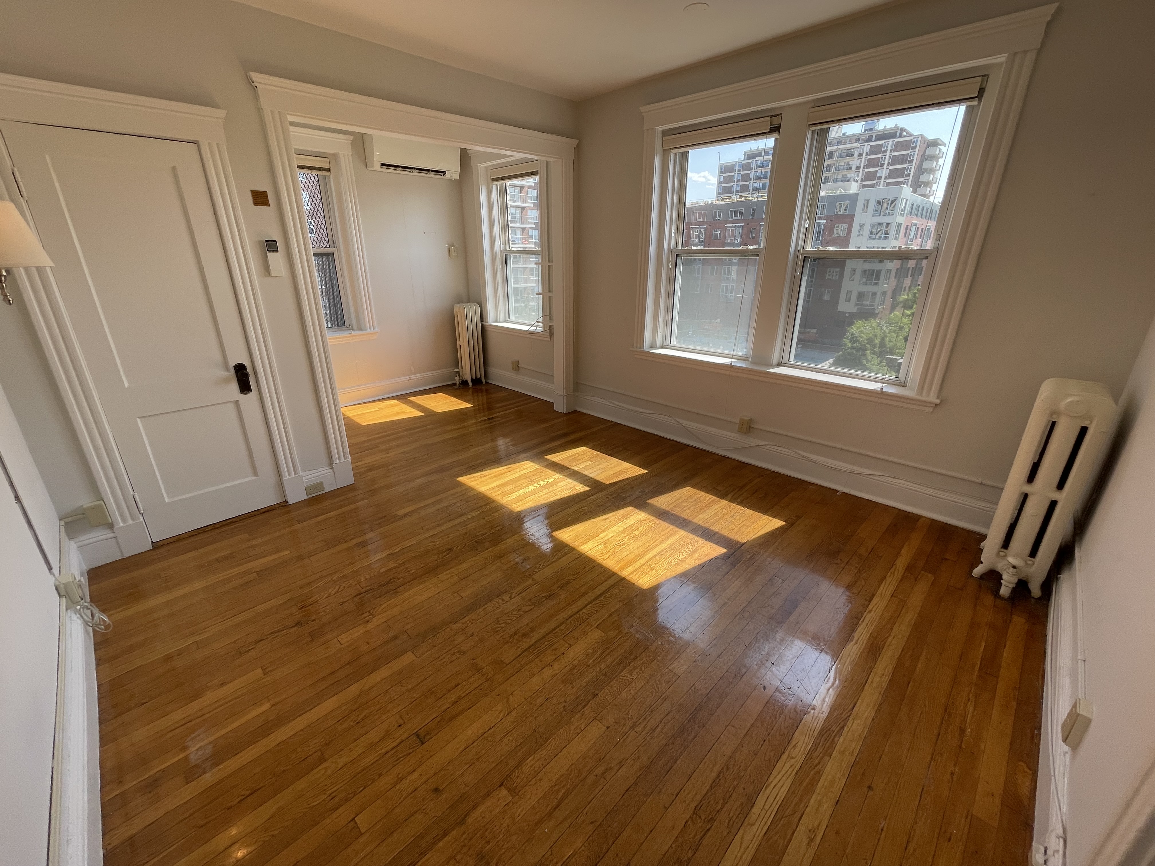 Studio bed, 1 bath apartment for rent at 49 Worthington St Unit 49-CF, Mission Hill — photo 1 of 13