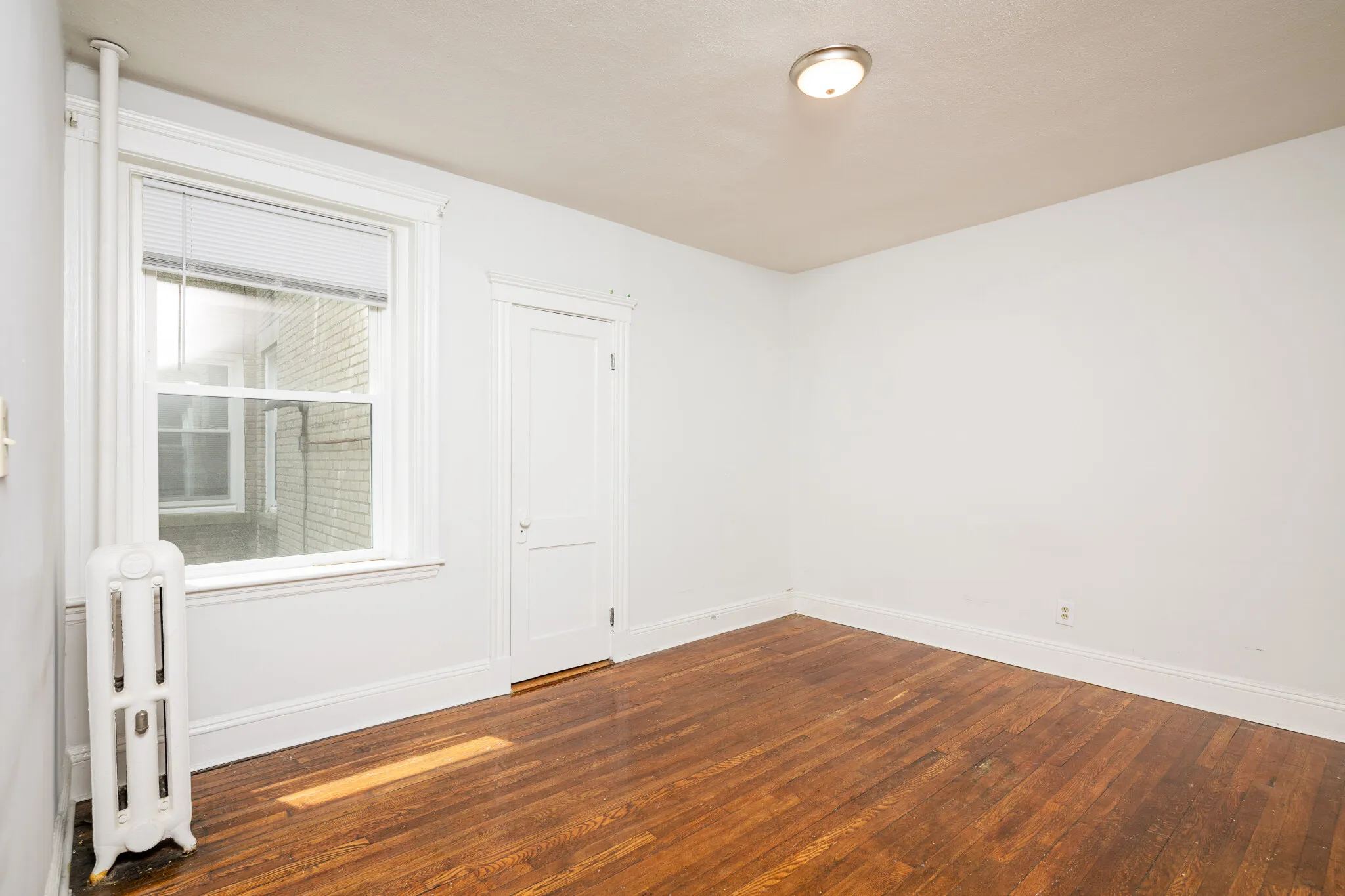 Studio bed, 1 bath apartment for rent at 49 Worthington St Unit 5, Mission Hill — photo 2 of 10