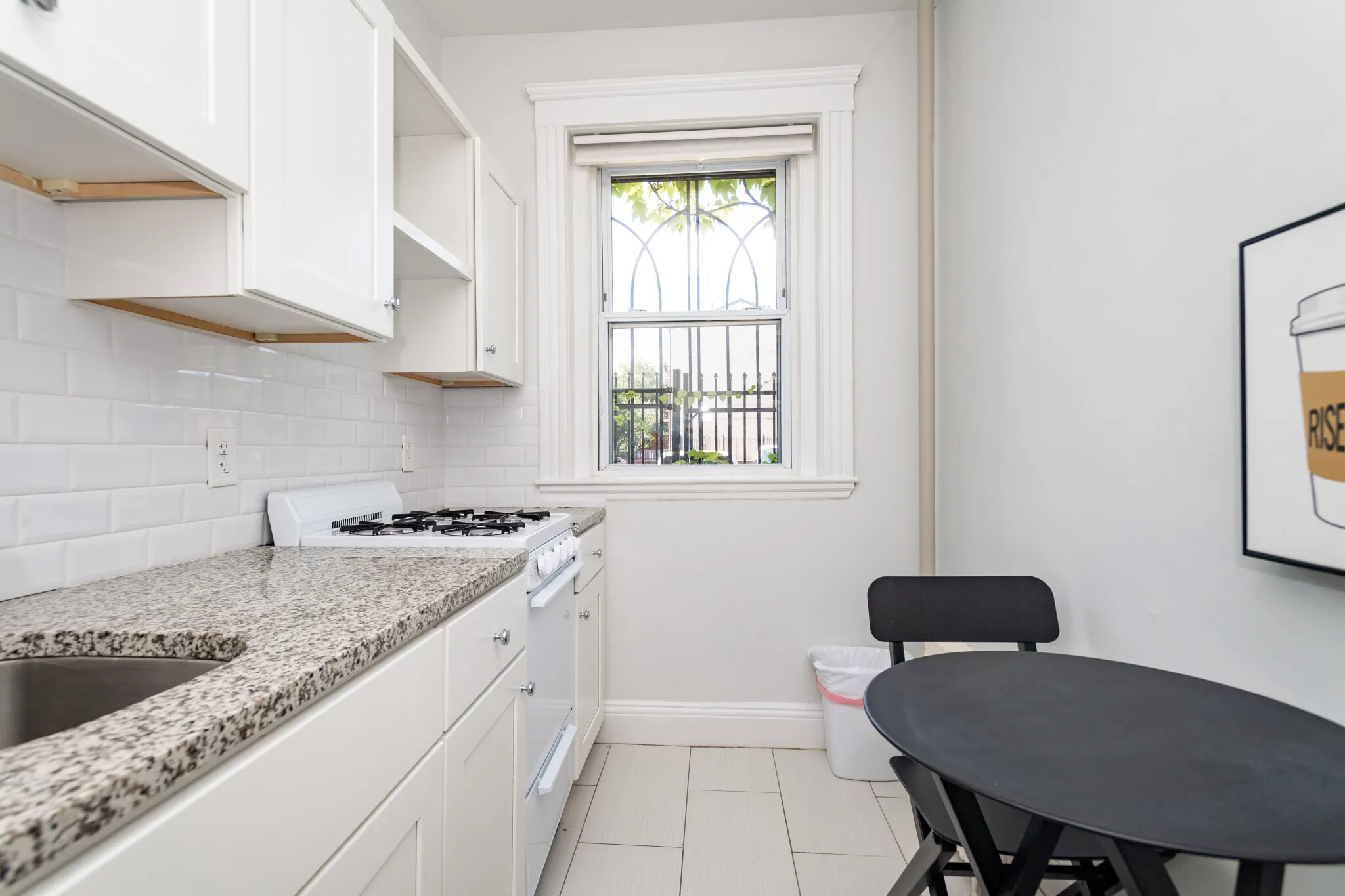 Studio bed, 1 bath apartment for rent at 49 Worthington St Unit 8, Mission Hill — photo 2 of 12