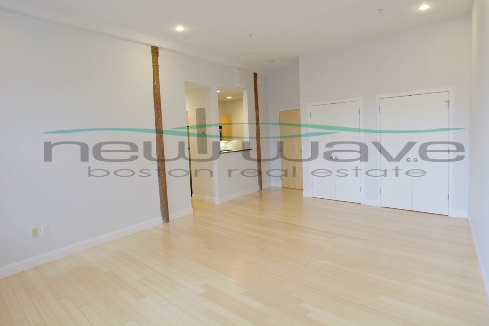 1 bed, 1 bath apartment for rent at 490 Harrison Ave Unit 202, South End — photo 2 of 11