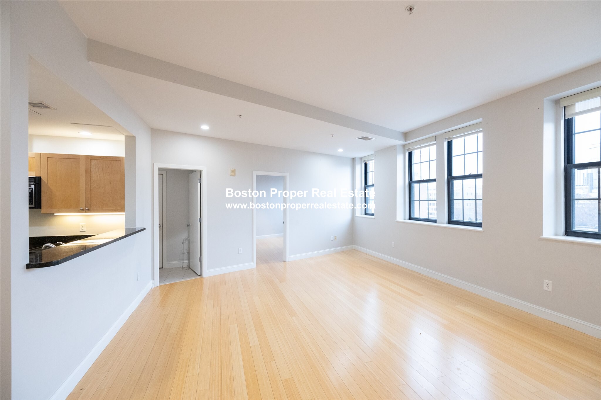 1 bed, 1 bath apartment for rent at 490 Harrison Ave Unit 301, South End — photo 2 of 18