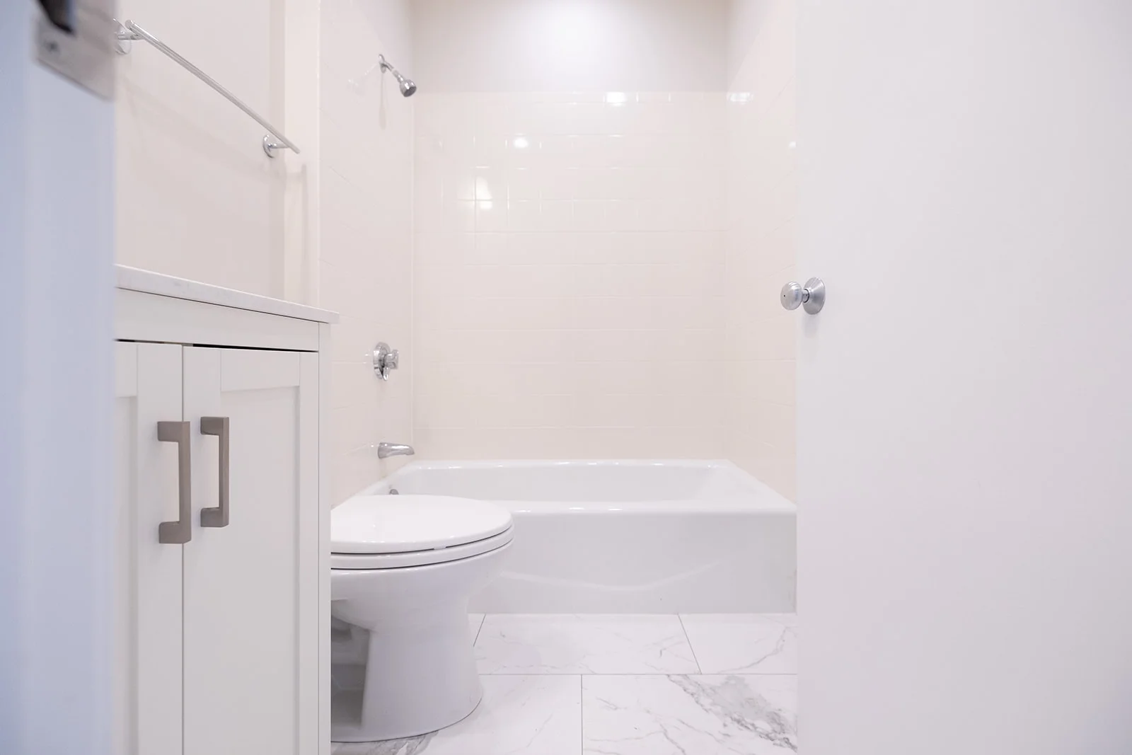 2 bed, 2 bath apartment for rent at 490 Harrison Ave Unit 503, South End — photo 12 of 50