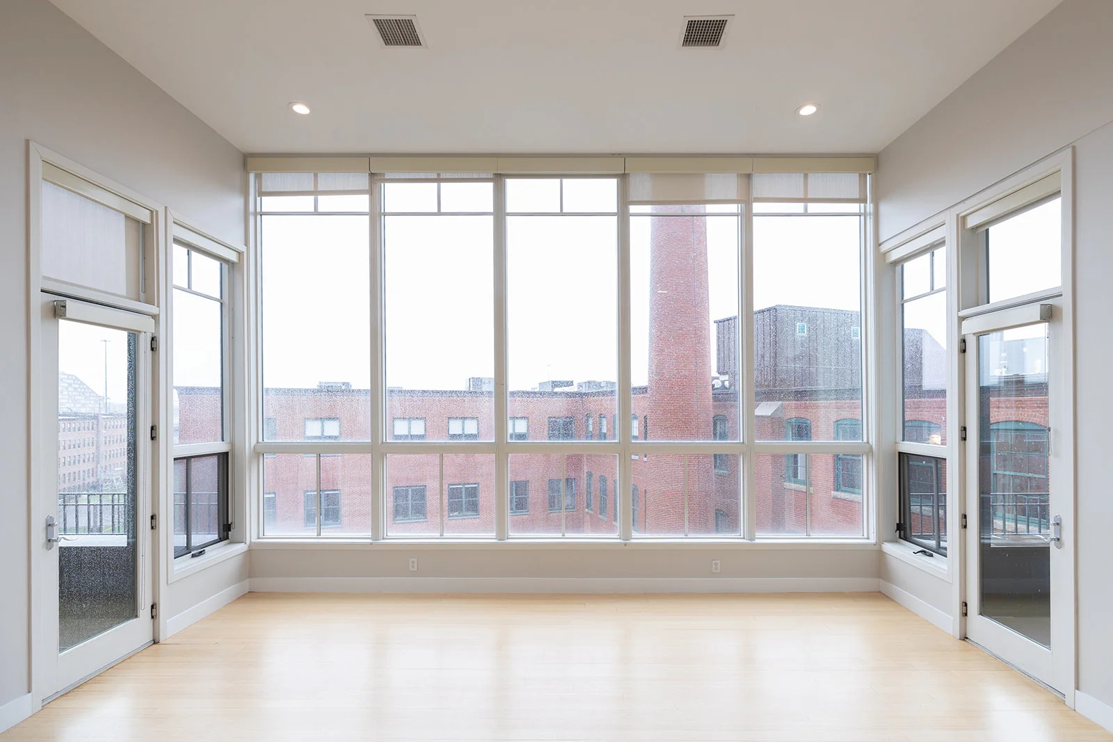 2 bed, 2 bath apartment for rent at 490 Harrison Ave Unit 503, South End