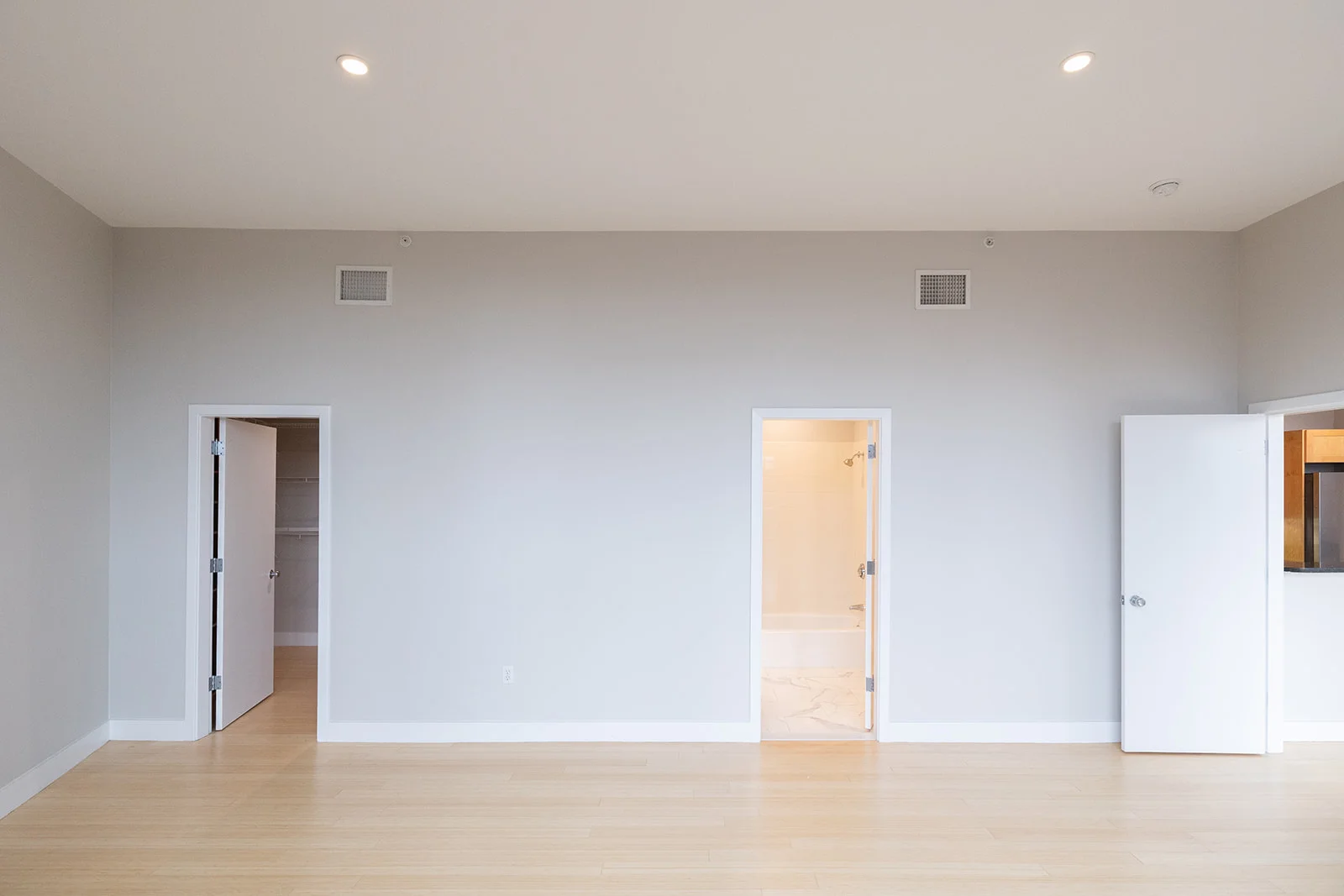 2 bed, 2 bath apartment for rent at 490 Harrison Ave Unit 503, South End — photo 16 of 50
