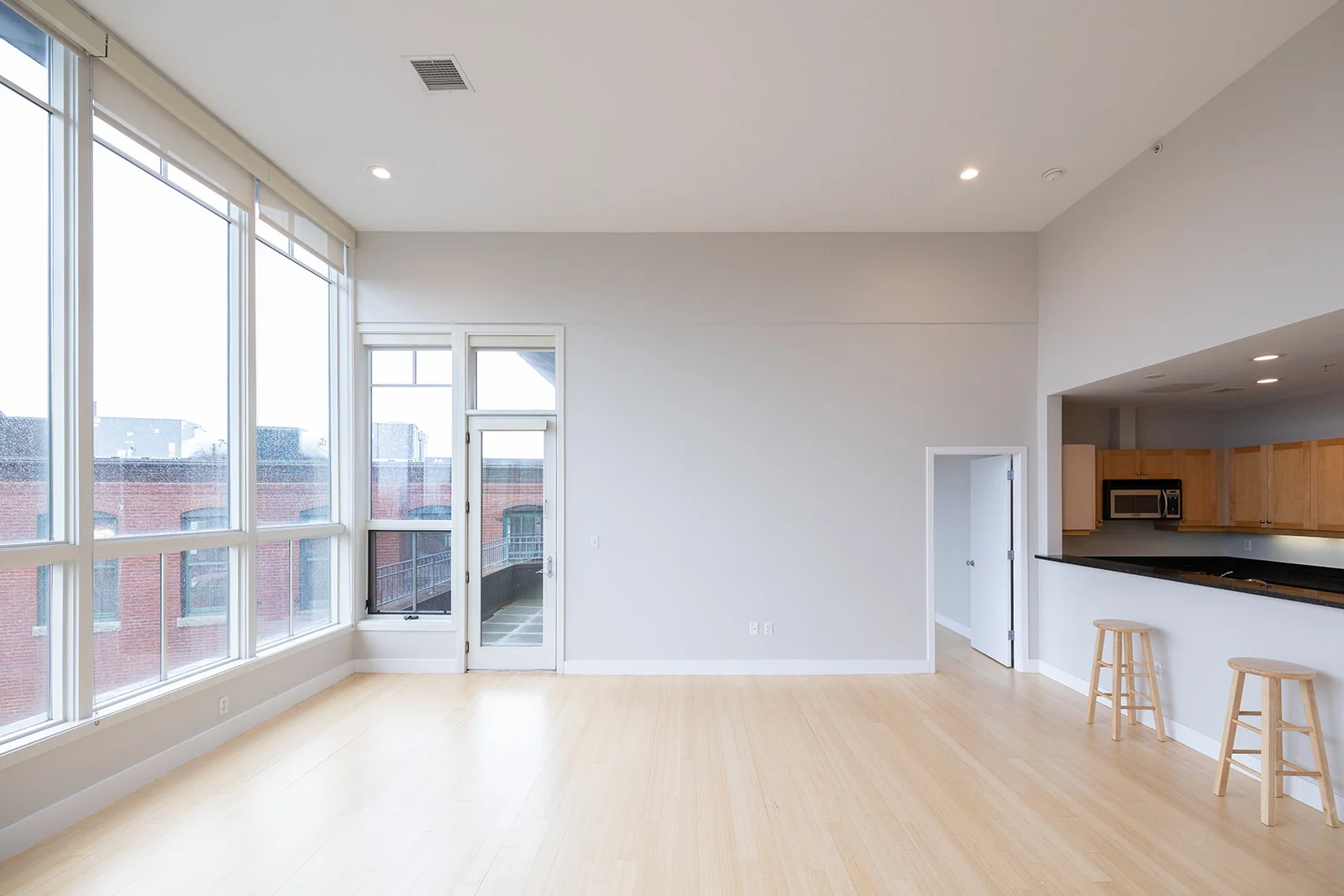 2 bed, 2 bath apartment for rent at 490 Harrison Ave Unit 503, South End — photo 23 of 50