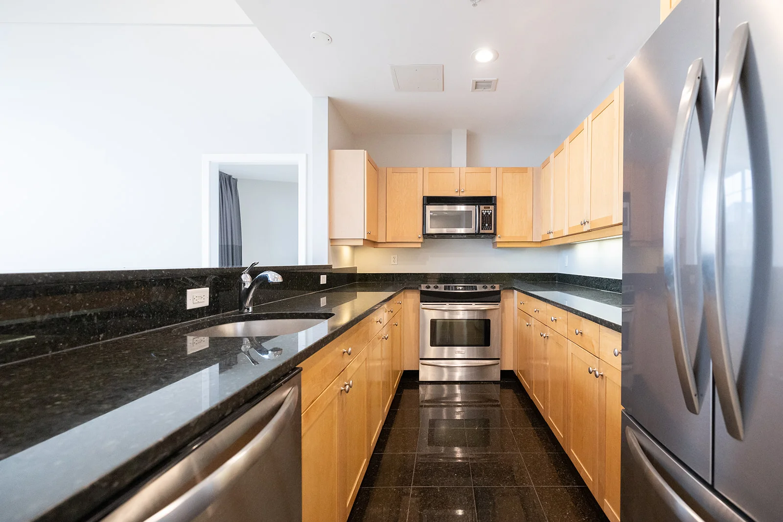 2 bed, 2 bath apartment for rent at 490 Harrison Ave Unit 503, South End — photo 24 of 50