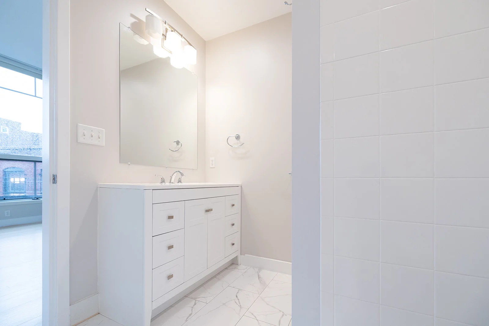 2 bed, 2 bath apartment for rent at 490 Harrison Ave Unit 503, South End — photo 35 of 50