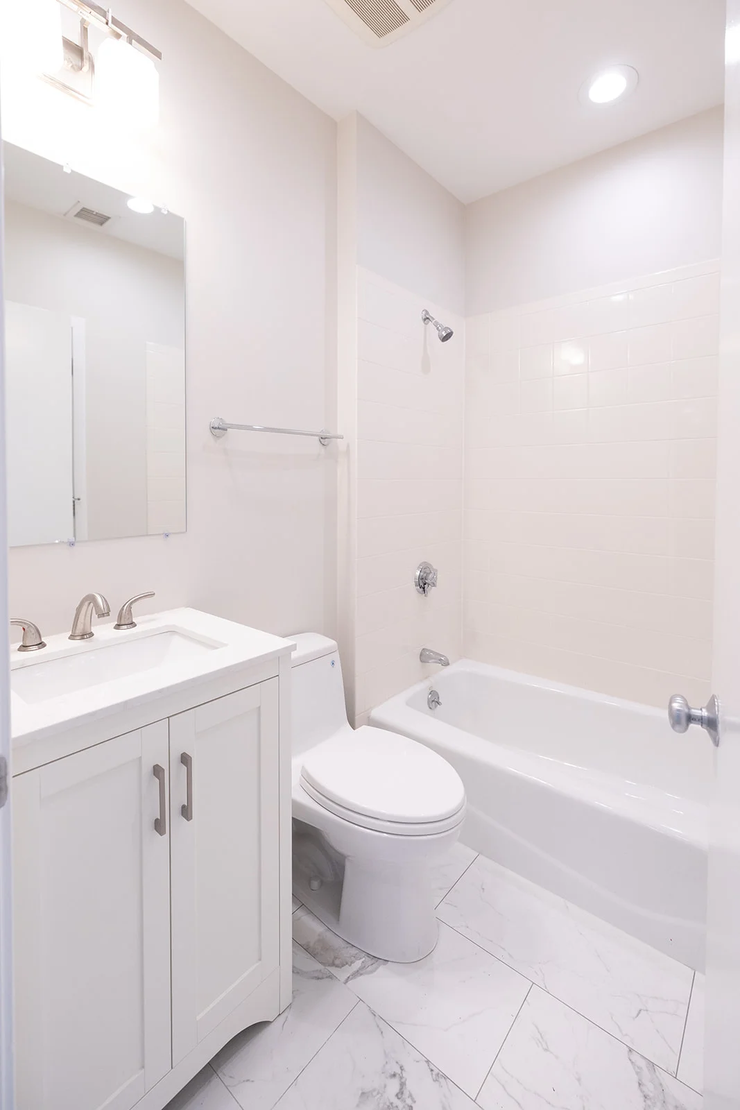 2 bed, 2 bath apartment for rent at 490 Harrison Ave Unit 503, South End — photo 10 of 50