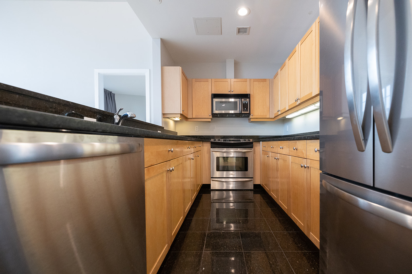 2 bed, 2 bath apartment for rent at 490 Harrison Ave Unit 5O3, South End — photo 23 of 32