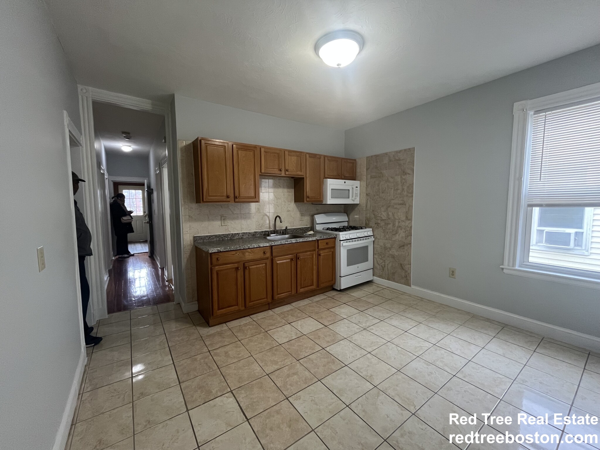 3 bed, 1 bath apartment for rent at 490 Quincy St Unit 3, Dorchester — photo 12 of 13