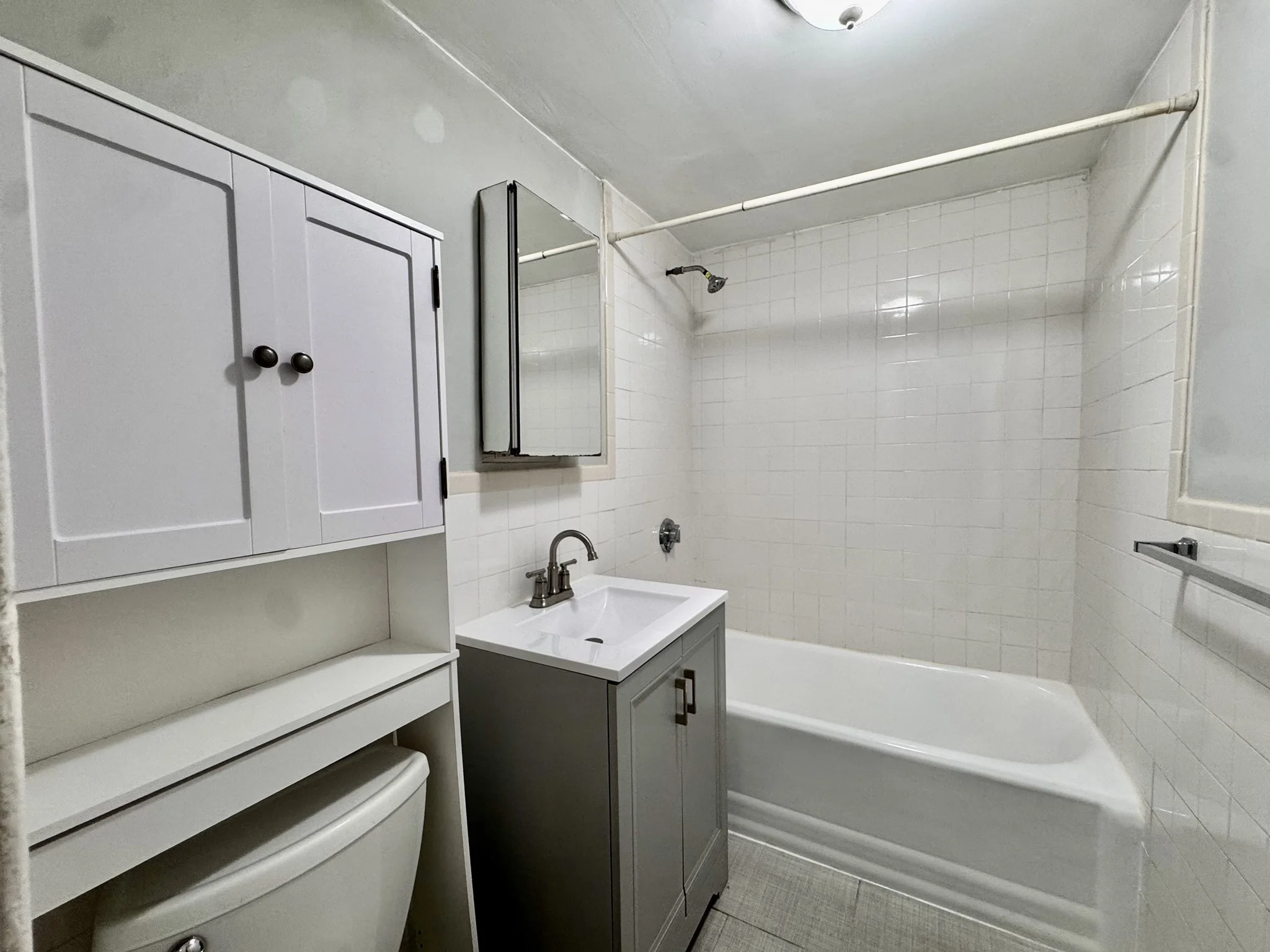 2 bed, 1 bath apartment for rent at 4907 Washington St Unit 1R, West Roxbury — photo 7 of 11
