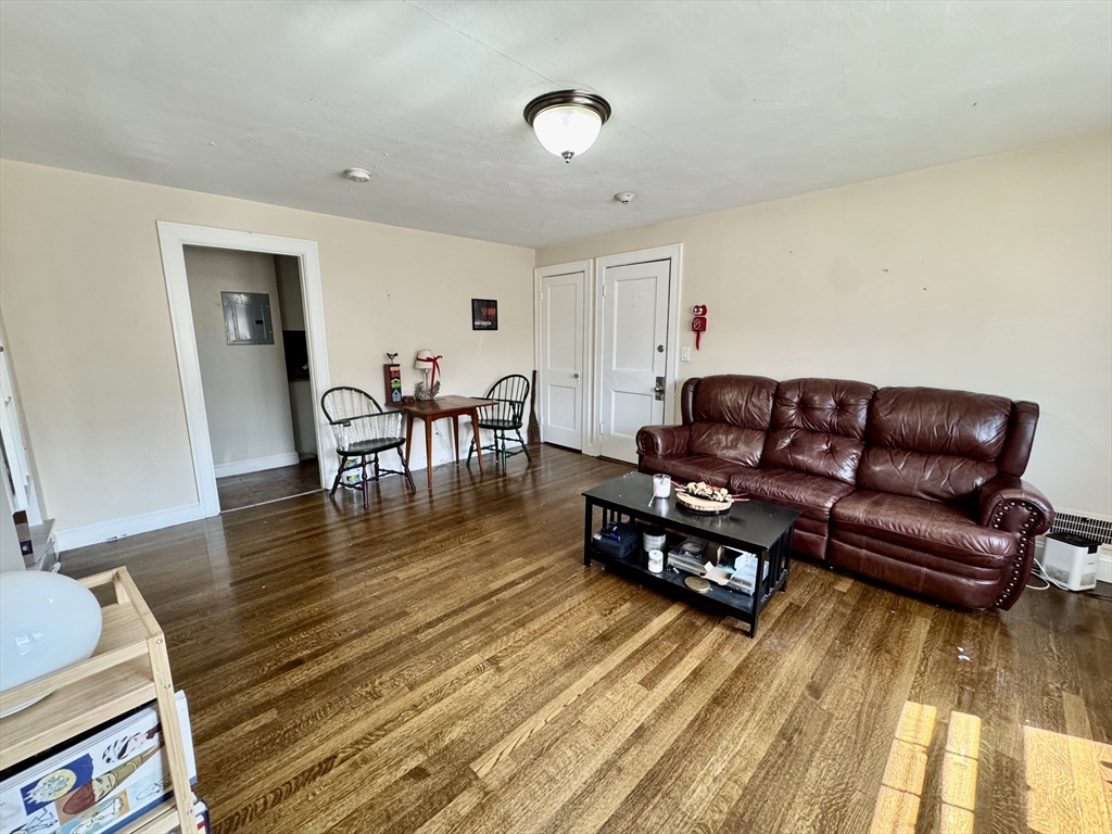 2 bed, 1 bath apartment for rent at 4907 Washington St Unit 3L, West Roxbury — photo 2 of 11