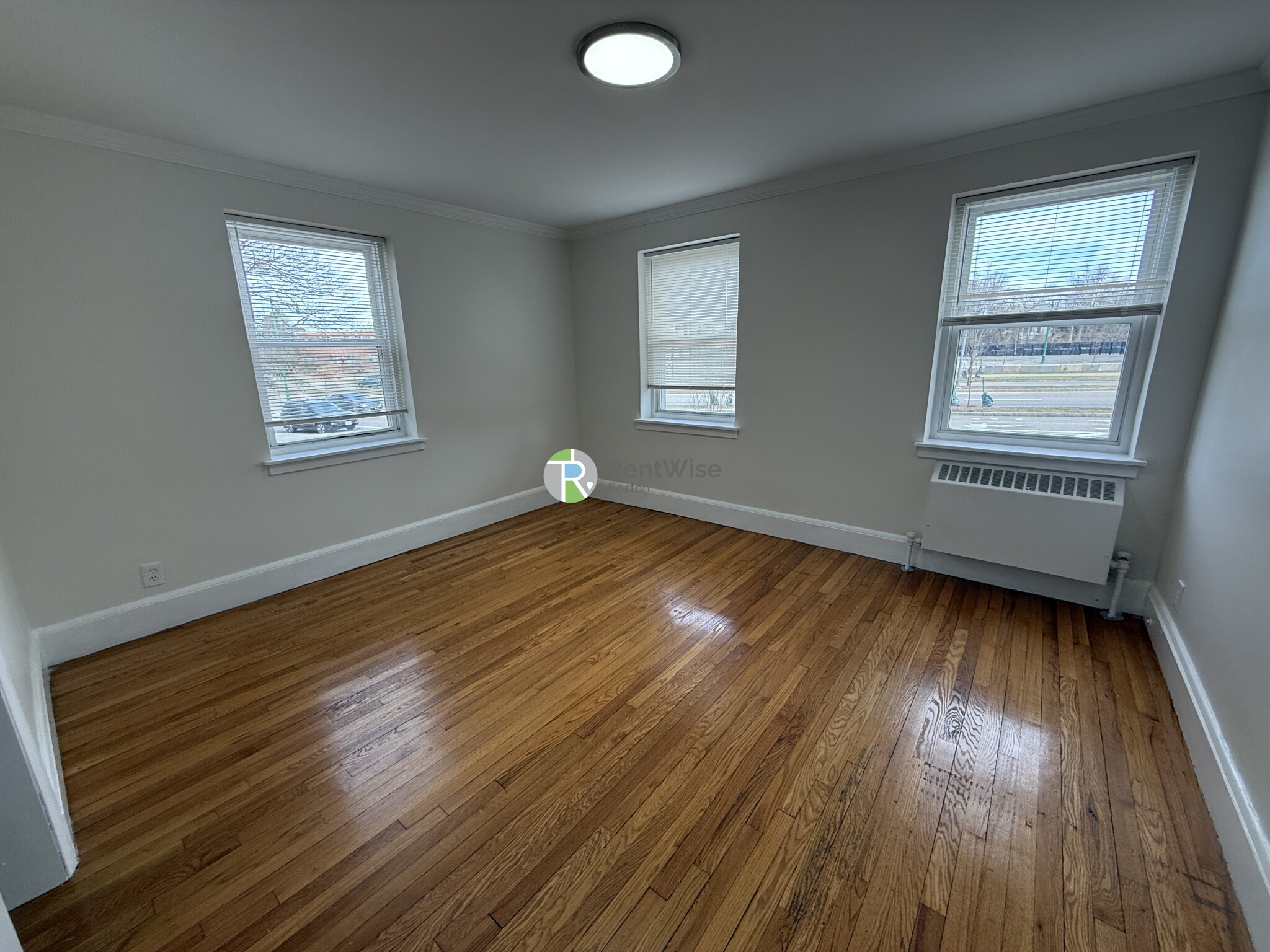 2 bed, 1 bath apartment for rent at 491 Arborway Unit 19, Jamaica Plain — photo 4 of 13