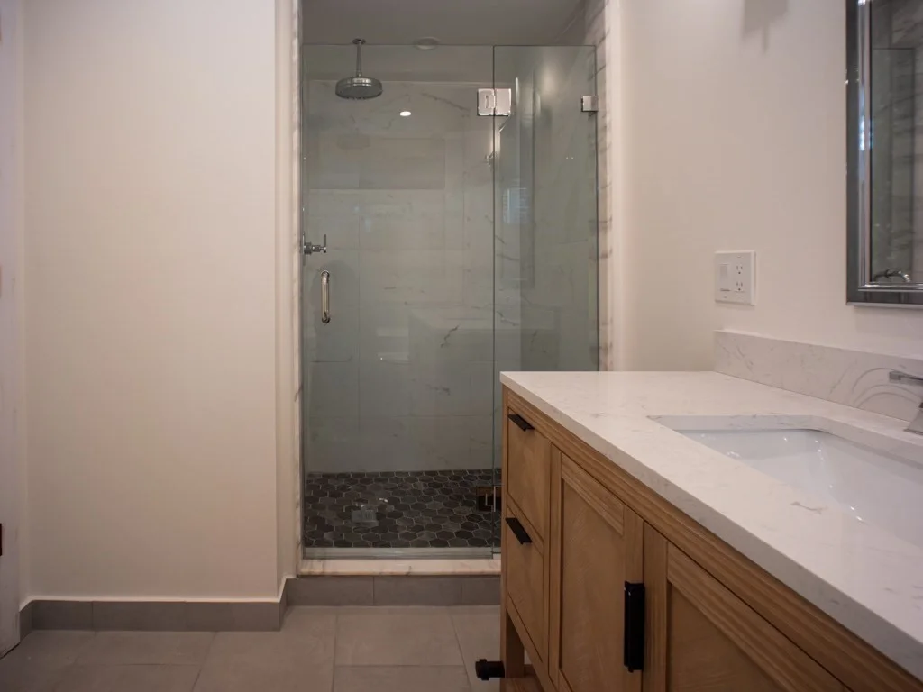 4 bed, 2 bath apartment for rent at 491 East 6th St Unit 1, South Boston — photo 11 of 21