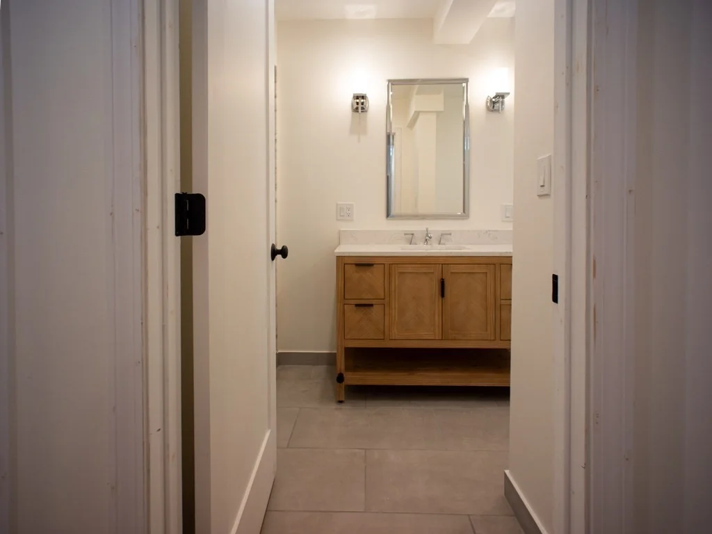 4 bed, 2 bath apartment for rent at 491 East 6th St Unit 1, South Boston — photo 9 of 21