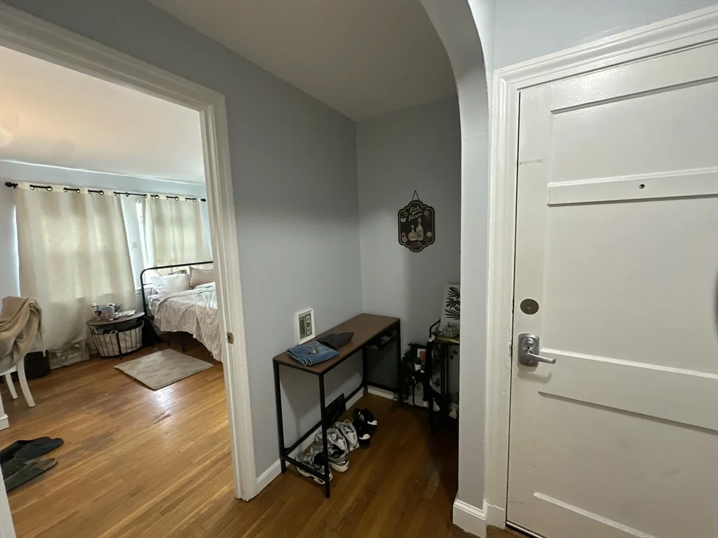 1 bed, 1 bath apartment for rent at 491 Lynn St Unit 1, Malden — photo 5 of 18