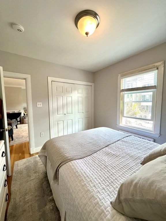 1 bed, 1 bath apartment for rent at 492-494 E Broadway Unit 4, South Boston — photo 7 of 17
