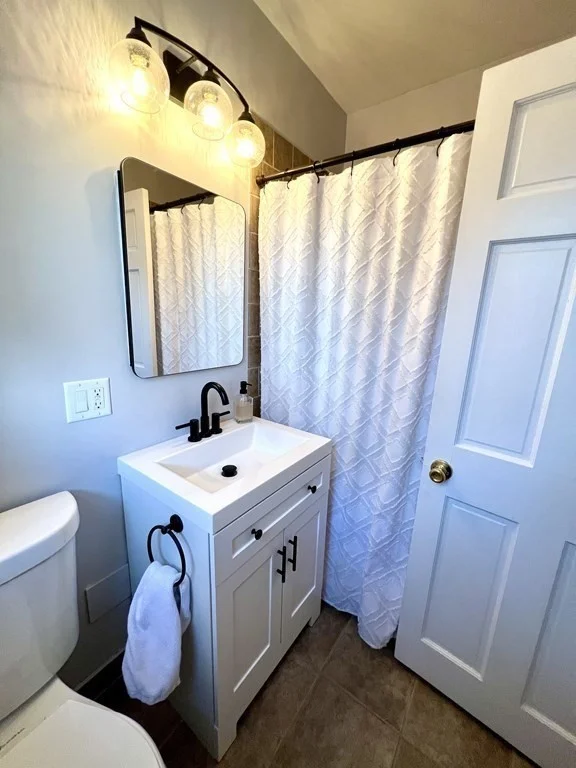 1 bed, 1 bath apartment for rent at 492-494 E Broadway Unit 4, South Boston — photo 12 of 17