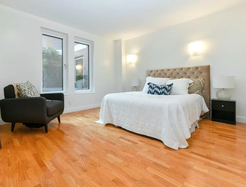 1 bed, 1 bath apartment for rent at 492 Beacon St Unit 11, Back Bay — photo 6 of 10