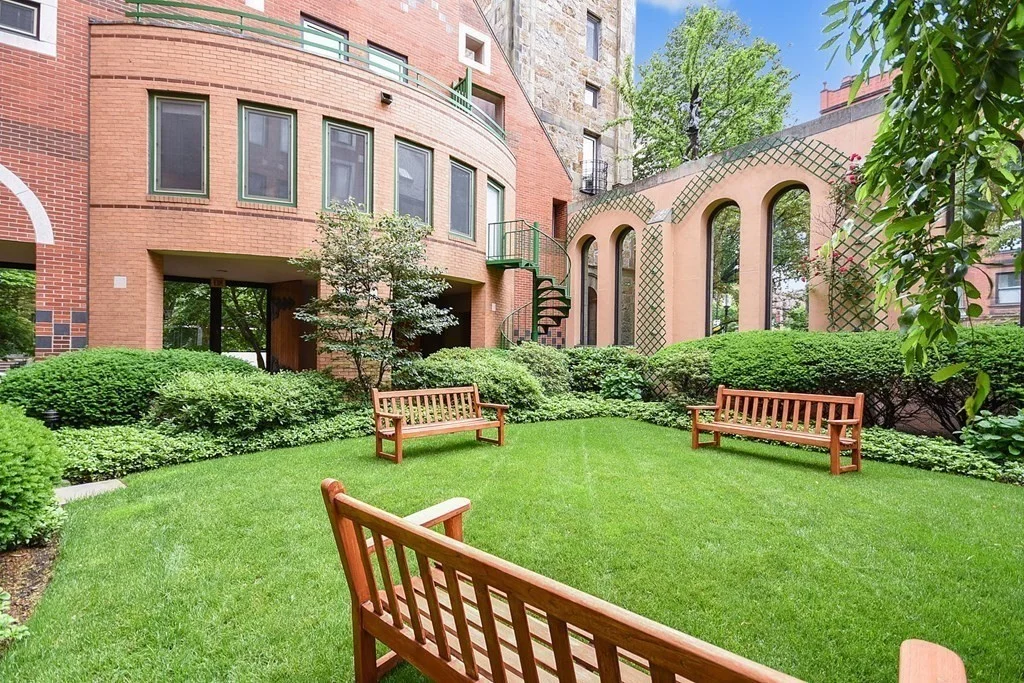 1 bed, 1 bath apartment for rent at 492 Beacon St Unit 13, Back Bay — photo 11 of 24