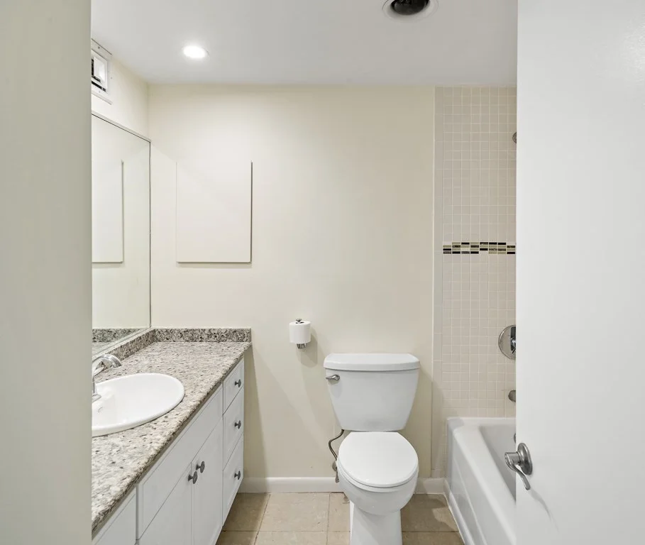 2 bed, 2 bath apartment for rent at 492 Beacon St Unit 32, Back Bay — photo 16 of 21