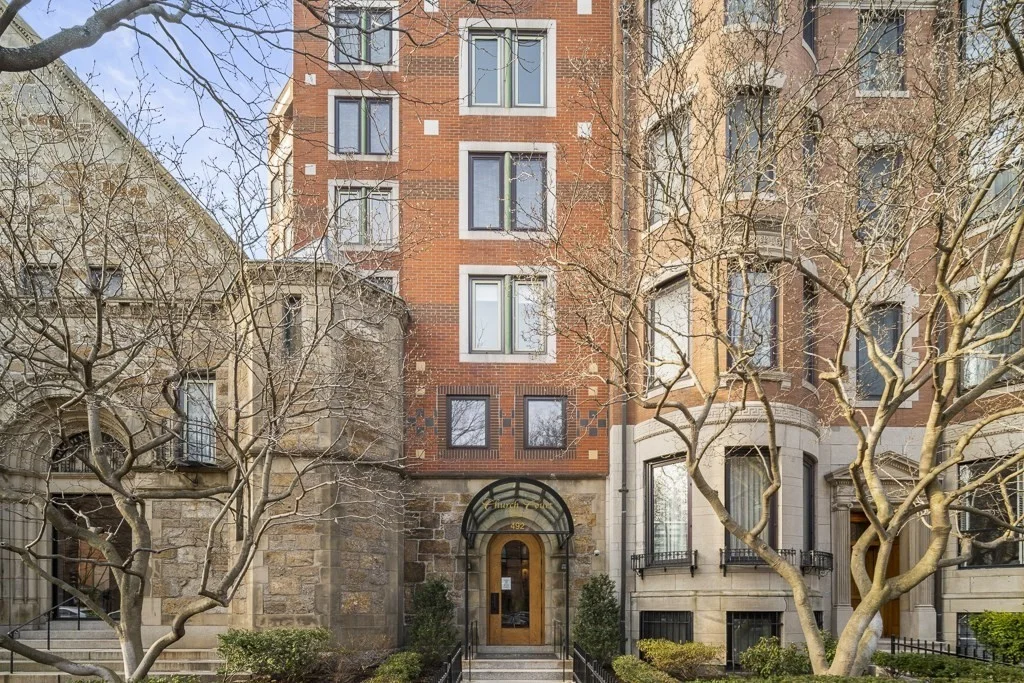 2 bed, 2 bath apartment for rent at 492 Beacon St Unit 32, Back Bay — photo 20 of 21