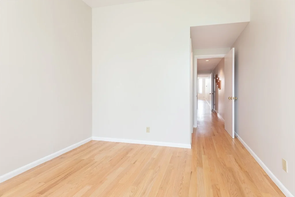 2 bed, 2 bath apartment for rent at 492 Beacon St Unit 42, Back Bay — photo 9 of 20