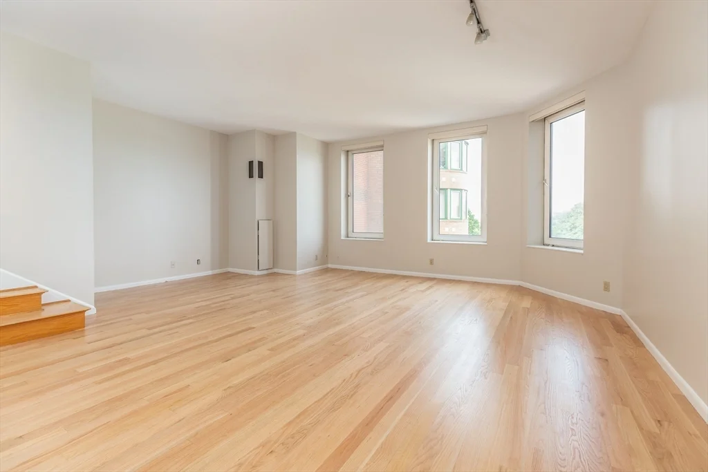 2 bed, 2 bath apartment for rent at 492 Beacon St Unit 42, Back Bay — photo 1 of 20