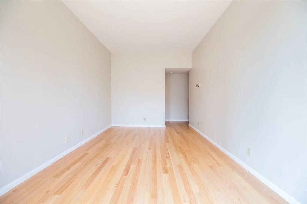 2 bed, 2 bath apartment for rent at 492 Beacon St Unit 42, Back Bay — photo 11 of 20