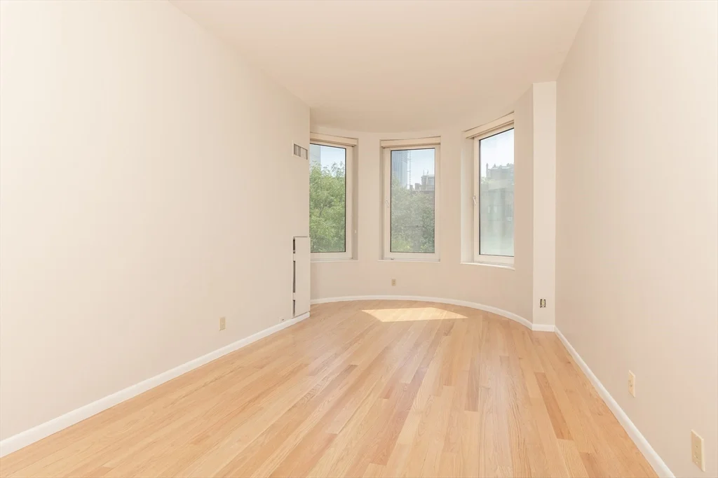 2 bed, 2 bath apartment for rent at 492 Beacon St Unit 42, Back Bay — photo 7 of 20