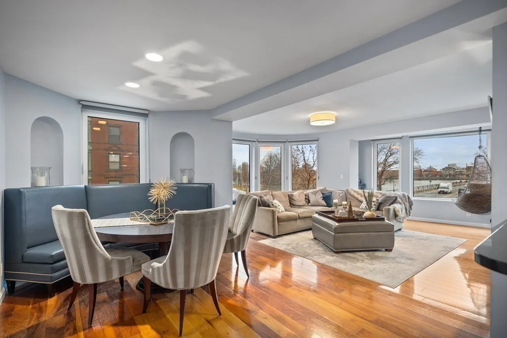 3 bed, 2 bath apartment for rent at 492 Beacon Unit 36, Back Bay — photo 1 of 25